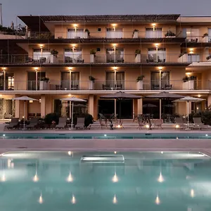 3* Resort Luna Minoica And